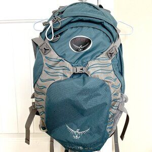 Osprey Women’s Sirrus 24 Day Hiking Backpack Especially for Summer